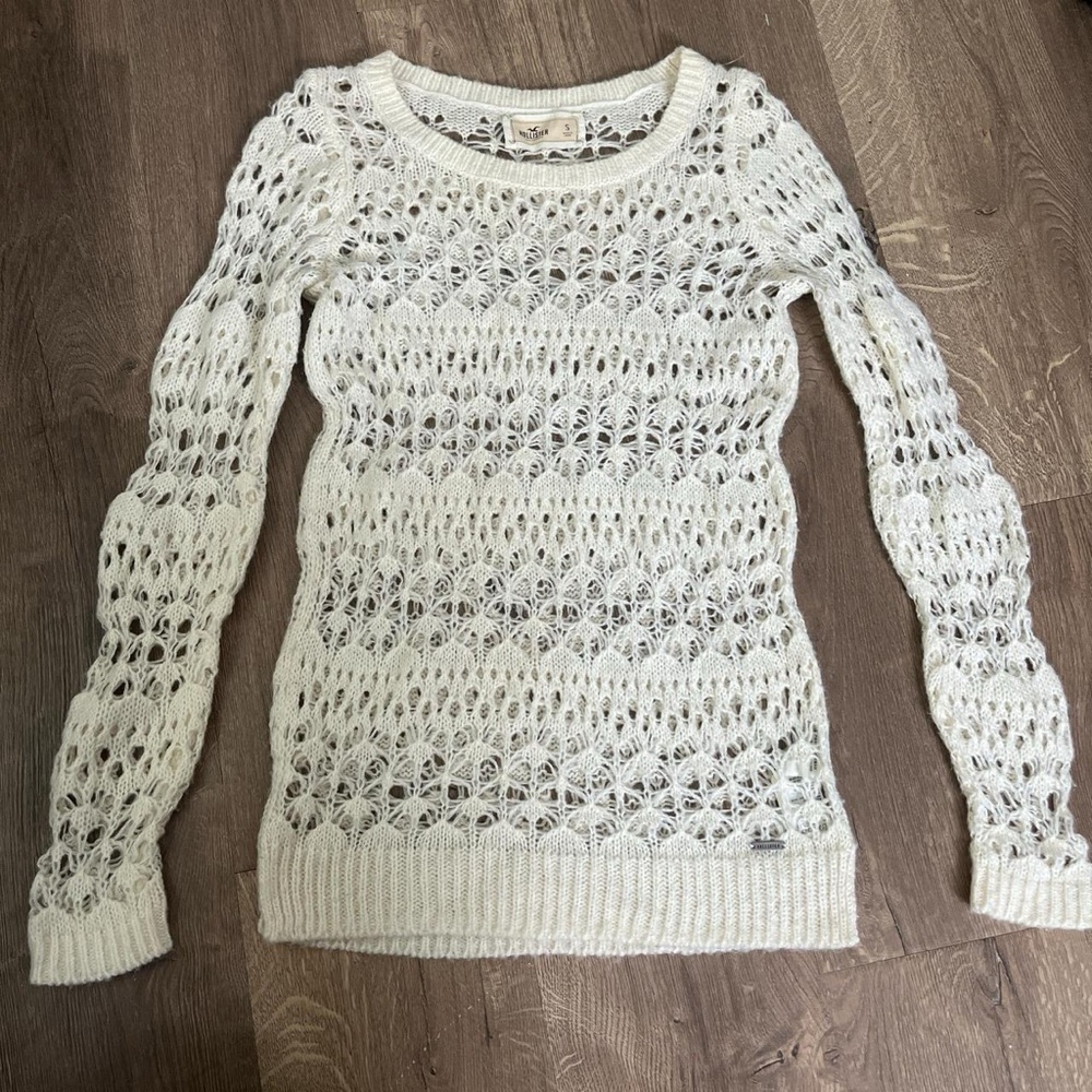 Hollister Women's Open-Knit Cream Sweater